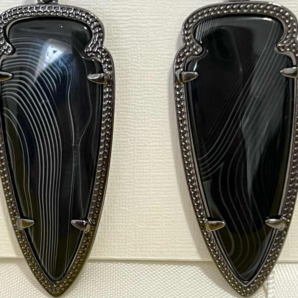 NWT RARE & Retired Kendra Scott Skylar Earrings Gunmetal & Black Banded Agate 😊 - Picture 13 of 15